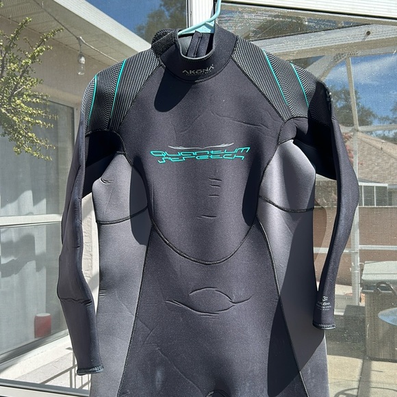 akona Other - Akona 3mm Women's Full Wetsuit 13/14